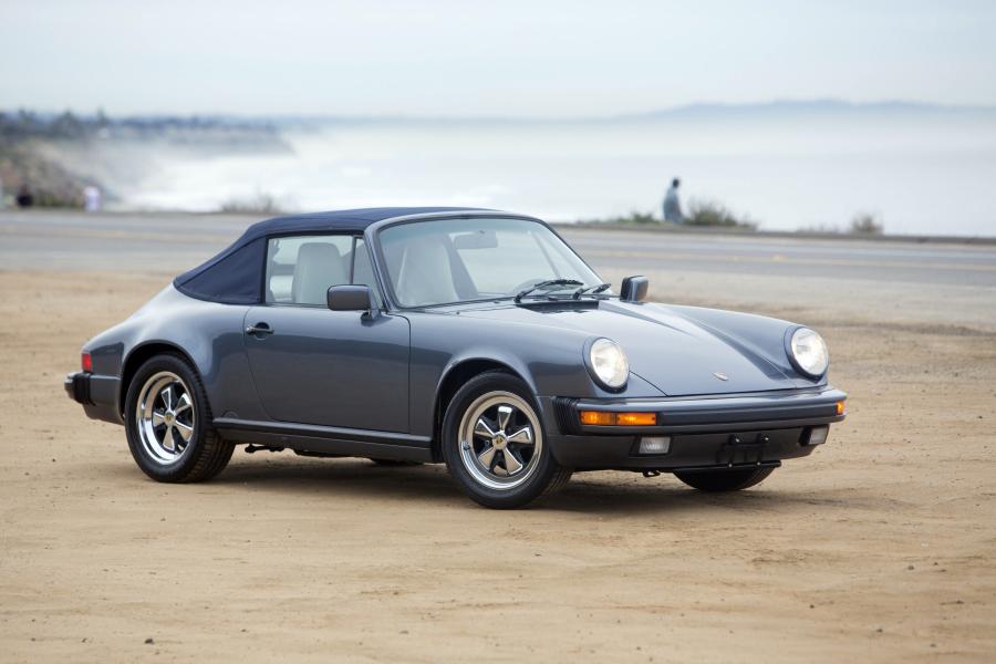  Porsche 911 Carrera 3.2 Cabriolet 1984 года  (US) (фото 17 из 25)